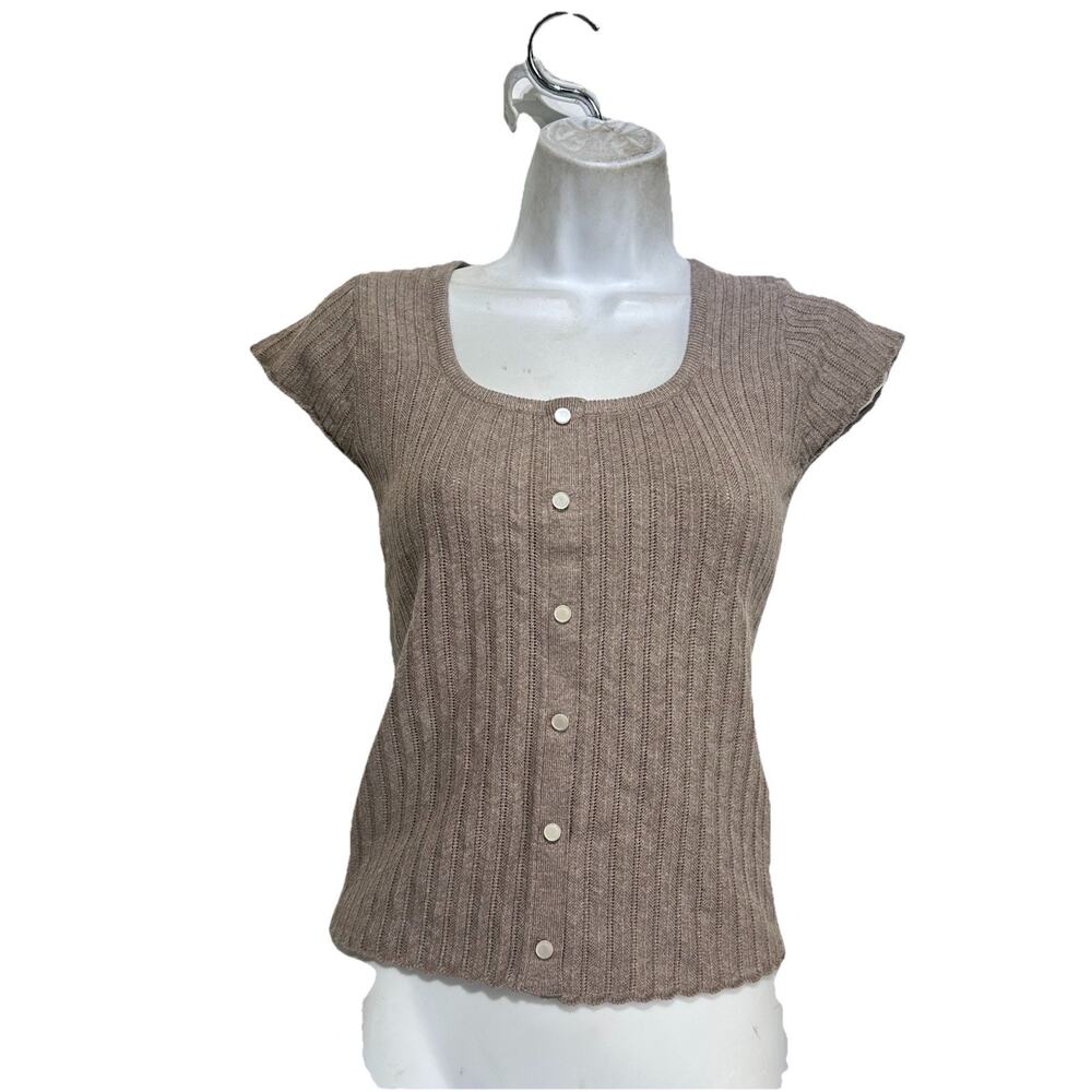 weekend Los Angeles beige ribbed short sleeve faux button blouse Size SP